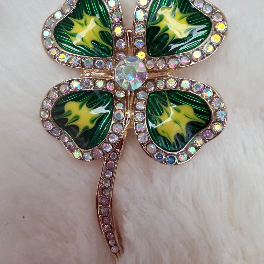 Four-Leaf Clover Crystal Brooch